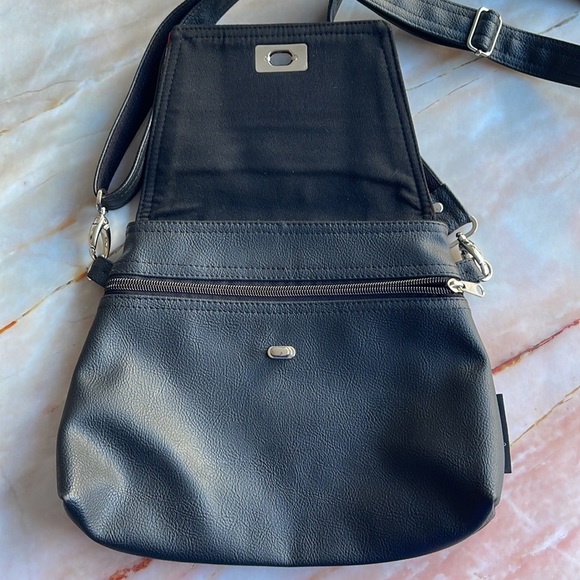 MISSY MAO MAO | Handcrafted vegan leather Jodie shoulder bag in Lashed Dots - Picture 7 of 10